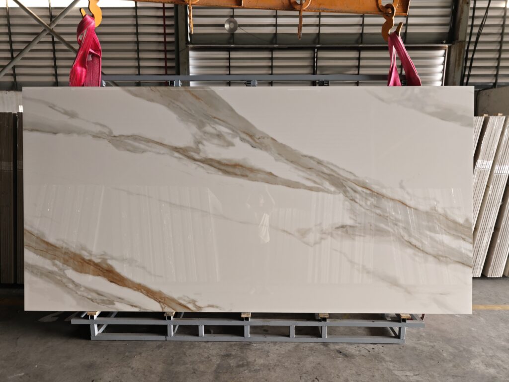 Đá nung kết Calacatta Venecia Royale